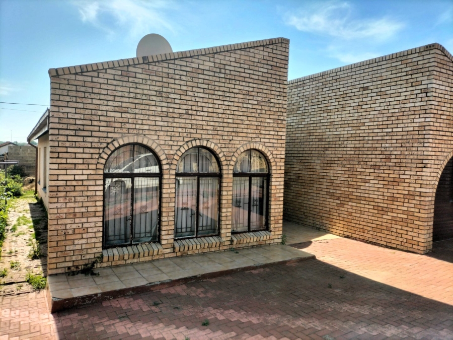 3 Bedroom Property for Sale in Blomanda Free State